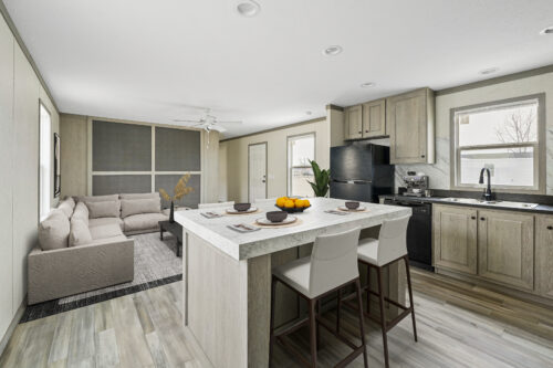 Clayton Pulse 779 Factory Photos (9)